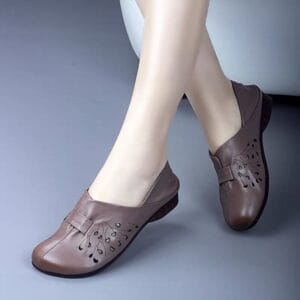 The Heritage Glove Flat – Vintage Soft Leather Loafer
