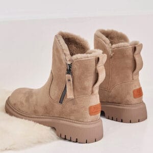 The Aspen Plush Zippered Snow Boot