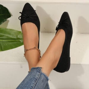 The Silhouette Knit Pointed-Toe Flat