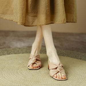 The Luxe Square-Toe Block Heel Mule