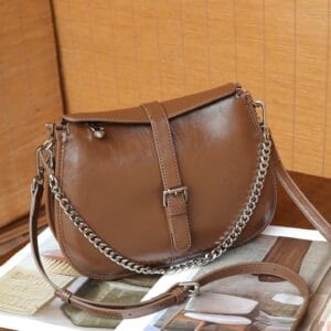 Luna Top-Grain Leather Saddle Bag – Elegant Underarm & Shoulder Chain Purse