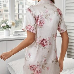 Aura Floral Silk-Touch Short Sleeve Robe