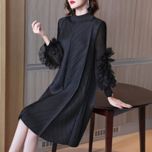 Lumina Pleated Maternity & Beyond Dress